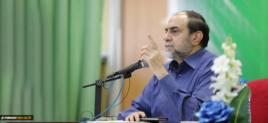 حضور ریاست، معاونت اداری و مالی، رییس امور مالی و مسئول بسیج اساتید آموزشکده فنی ملاصدرا-رامسر در مراسم گرامیداشت روز بسیج اساتید با حضور استاد حسن رحیم پور ازغدی در دانشکده هنر و معماری دانشگاه مازندران-بابلسر