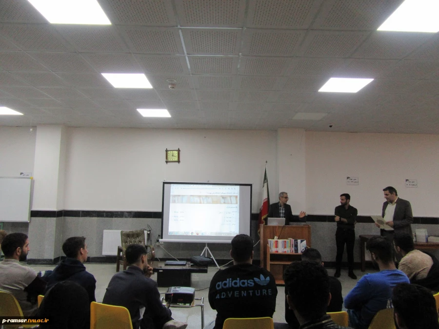 برنامه های هفته جهانی کارآفرینی، هفته ملی کتاب و هفته ملی پژوهش 18