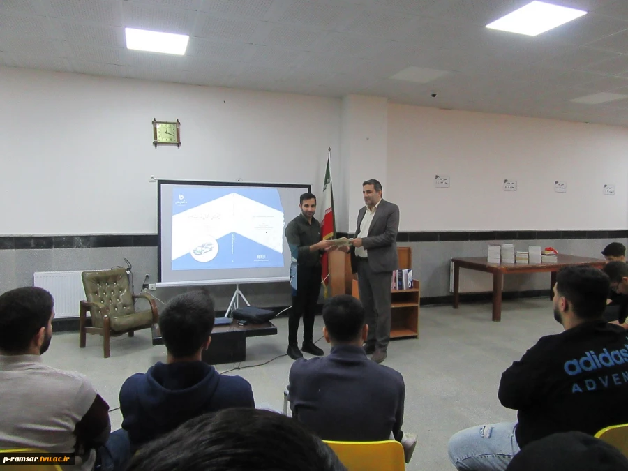 برنامه های هفته جهانی کارآفرینی، هفته ملی کتاب و هفته ملی پژوهش 19