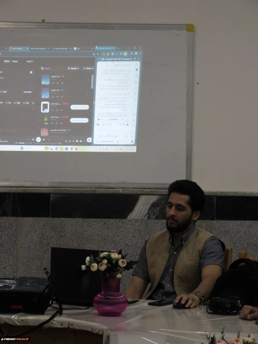 برنامه های هفته جهانی کارآفرینی، هفته ملی کتاب و هفته ملی پژوهش 28