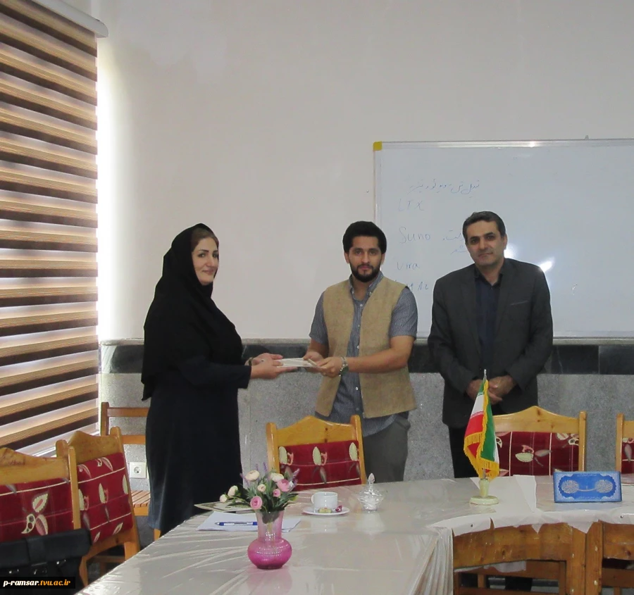 برنامه های هفته جهانی کارآفرینی، هفته ملی کتاب و هفته ملی پژوهش 30