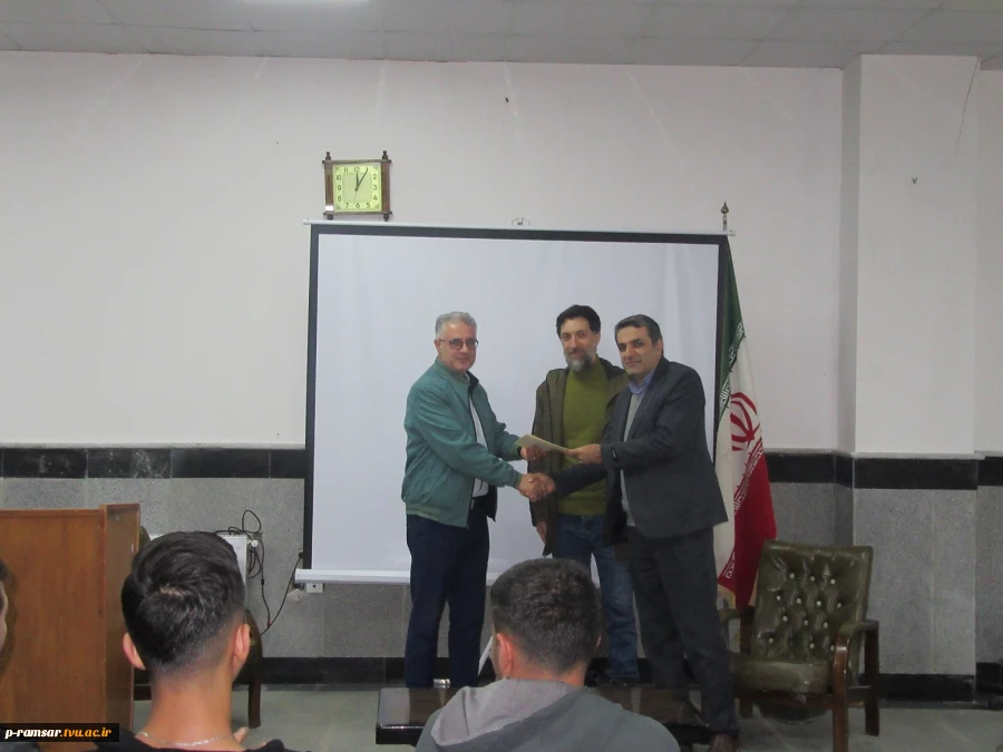 برنامه های هفته جهانی کارآفرینی، هفته ملی کتاب و هفته ملی پژوهش 88